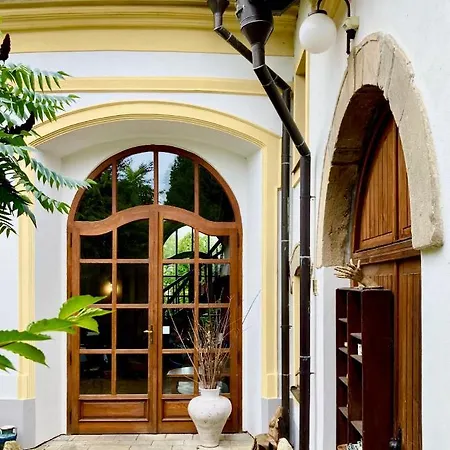 Kaple Svate Markety Guest house